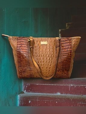 Brahmin Vintage Medium Asher Melbourne Croc-Embossed Leather Tote Handbag